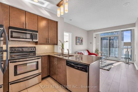 Photo 8 at 1809 - 18 Harbour Street, Waterfront Communities C1, Toronto