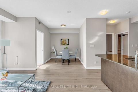 Photo 15 at 1809 - 18 Harbour Street, Waterfront Communities C1, Toronto