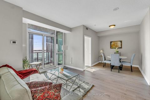 Photo 16 at 1809 - 18 Harbour Street, Waterfront Communities C1, Toronto
