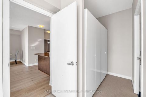 Photo 25 at 1809 - 18 Harbour Street, Waterfront Communities C1, Toronto