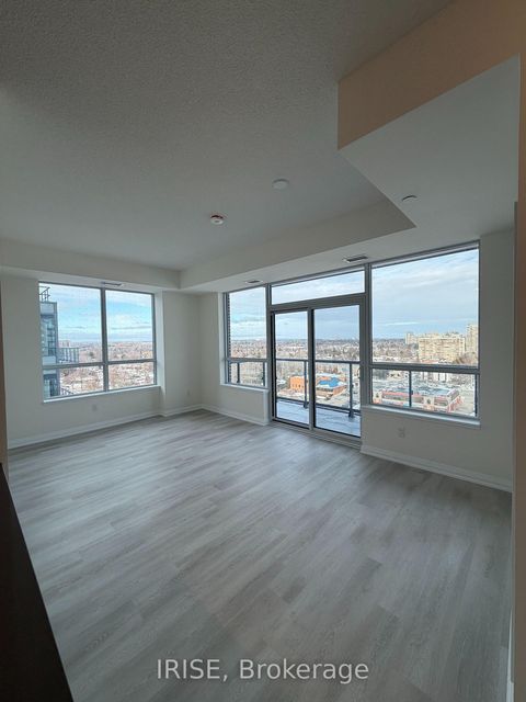 Photo 8 at 1129 - 3270 Sheppard Avenue E, Sullivan, Toronto