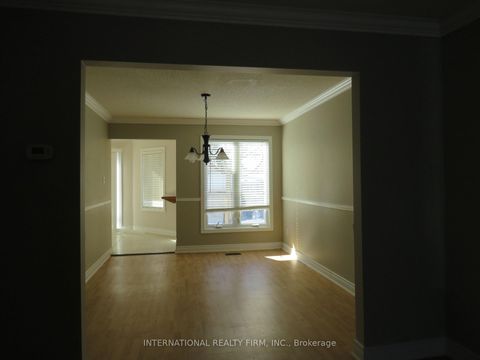 Photo 2 at 824 Crowells Street, Pinecrest, Oshawa