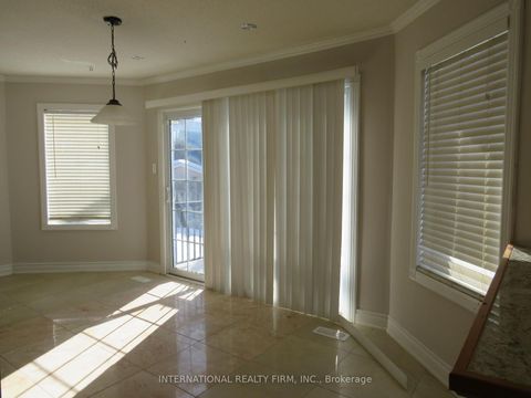 Photo 5 at 824 Crowells Street, Pinecrest, Oshawa