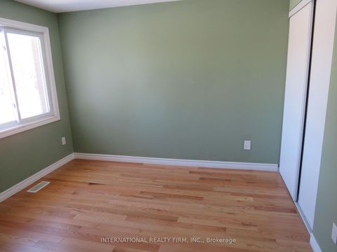 Photo 19 at 824 Crowells Street, Pinecrest, Oshawa