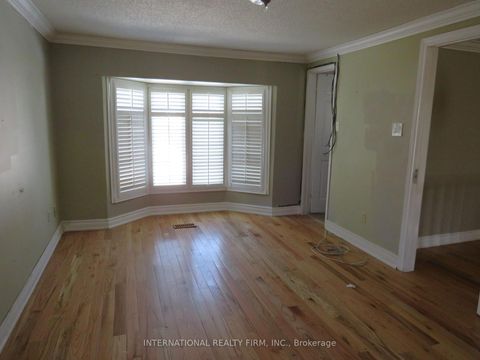 Photo 23 at 824 Crowells Street, Pinecrest, Oshawa