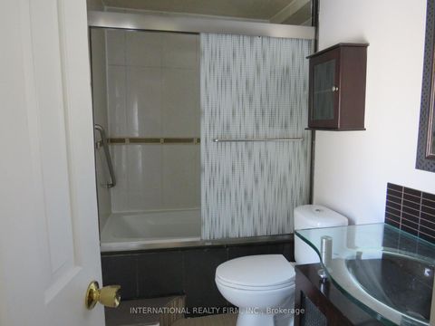 Photo 24 at 824 Crowells Street, Pinecrest, Oshawa