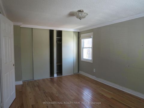 Photo 25 at 824 Crowells Street, Pinecrest, Oshawa