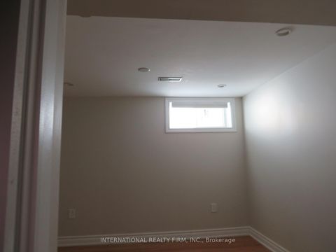 Photo 29 at 824 Crowells Street, Pinecrest, Oshawa