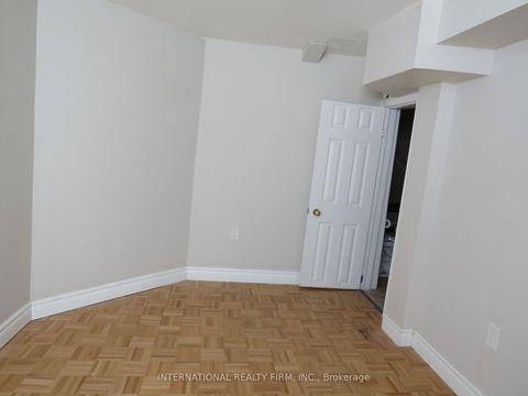 Photo 32 at 824 Crowells Street, Pinecrest, Oshawa