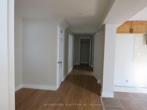 Photo 35 at 824 Crowells Street, Pinecrest, Oshawa