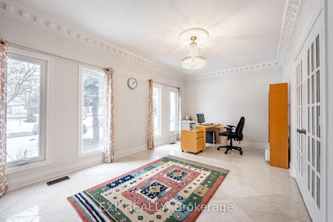 Photo 5 at 29 Northgate Crescent, Bayview Hill, Richmond Hill