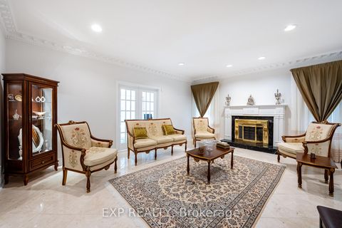 Photo 7 at 29 Northgate Crescent, Bayview Hill, Richmond Hill