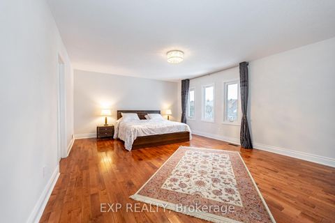 Photo 22 at 29 Northgate Crescent, Bayview Hill, Richmond Hill