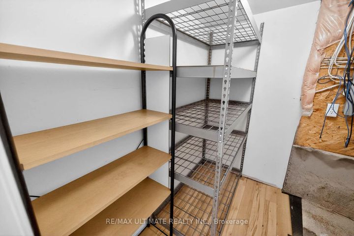 Photo 38 at 2441 Baintree Crescent, WM Westmount, Oakville