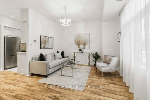 Photo 8 at 23 - 125 Hall Street W, Mill Pond, Richmond Hill