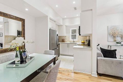 Photo 12 at 23 - 125 Hall Street W, Mill Pond, Richmond Hill