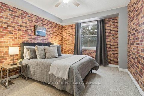 Photo 21 at 23 - 125 Hall Street W, Mill Pond, Richmond Hill