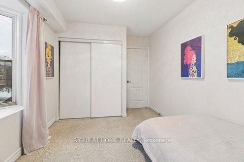 Photo 29 at 23 - 125 Hall Street W, Mill Pond, Richmond Hill