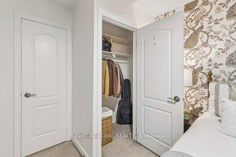 Photo 34 at 23 - 125 Hall Street W, Mill Pond, Richmond Hill