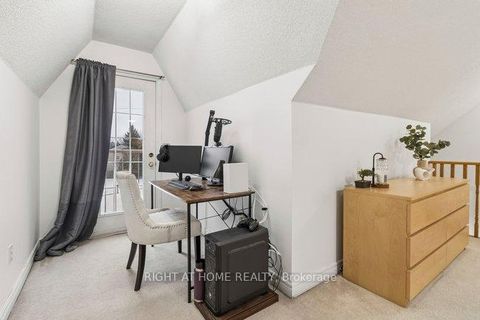 Photo 36 at 23 - 125 Hall Street W, Mill Pond, Richmond Hill