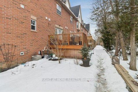 Photo 45 at 23 - 125 Hall Street W, Mill Pond, Richmond Hill