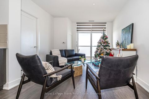 Photo 11 at 718 - 2550 Simcoe Street N, Windfields, Oshawa