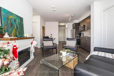 Photo 12 at 718 - 2550 Simcoe Street N, Windfields, Oshawa