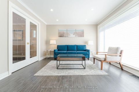 Photo 1 at 16 Abbottswood Road, Bendale, Toronto