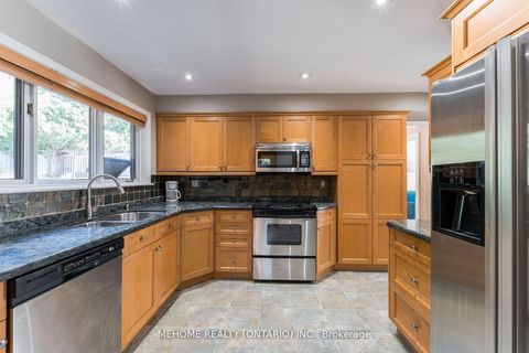 Photo 5 at 16 Abbottswood Road, Bendale, Toronto