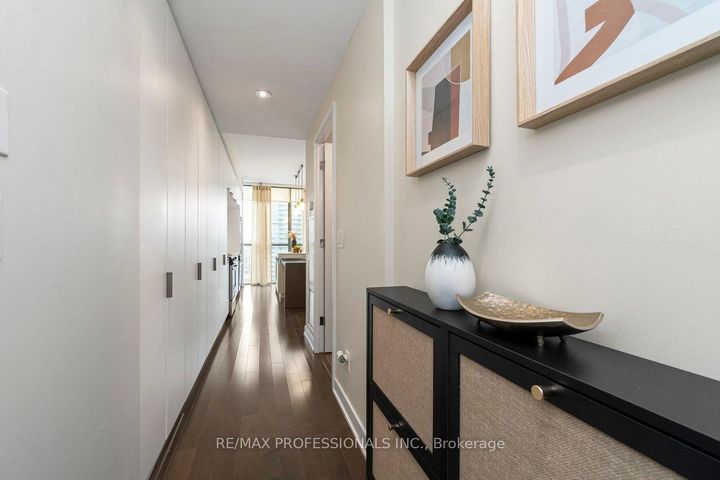 Photo 2 at 2404 - 110 Charles Street E, Yonge Corridor, Toronto