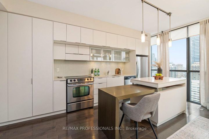 Photo 8 at 2404 - 110 Charles Street E, Yonge Corridor, Toronto