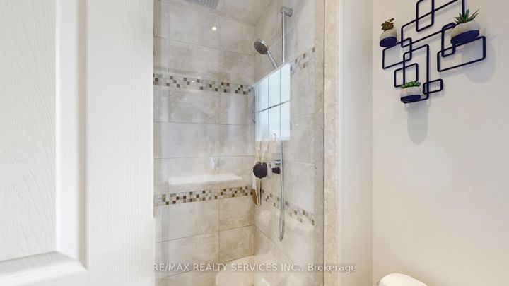 Photo 31 at 49 Mikado Crescent, Central Park, Brampton