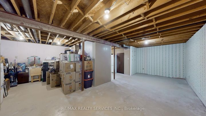 Photo 43 at 49 Mikado Crescent, Central Park, Brampton