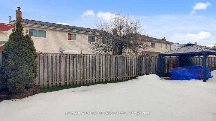 Photo 46 at 49 Mikado Crescent, Central Park, Brampton