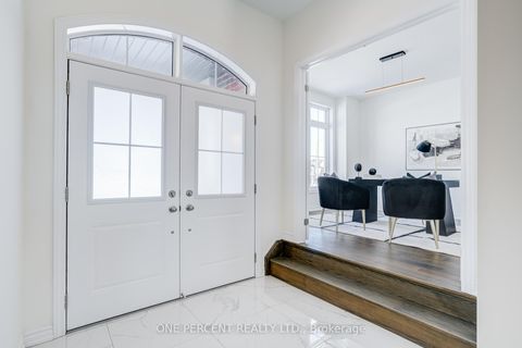 Photo 2 at 1093 Cole Street, Rural Innisfil, Innisfil