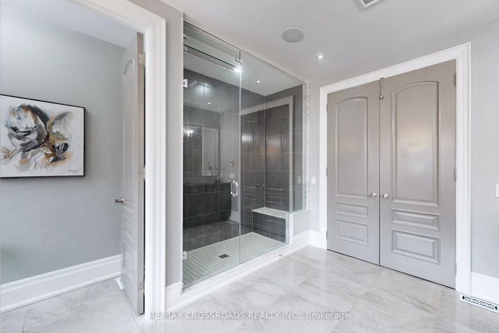 Photo 21 at 76 Annsleywood Court, Kleinburg, Vaughan