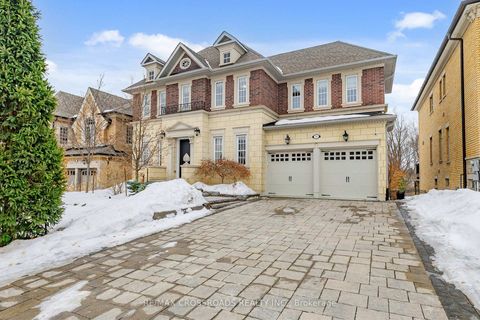 Photo 1 at 76 Annsleywood Court, Kleinburg, Vaughan