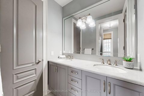 Photo 29 at 76 Annsleywood Court, Kleinburg, Vaughan