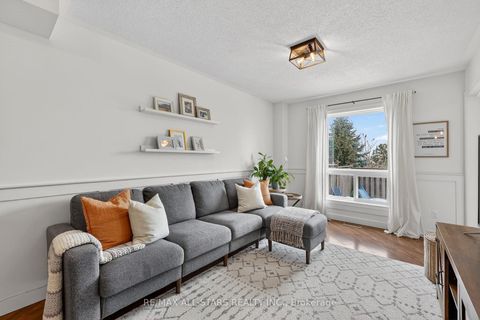 Photo 9 at 15 Lancaster Court, Keswick South, Georgina