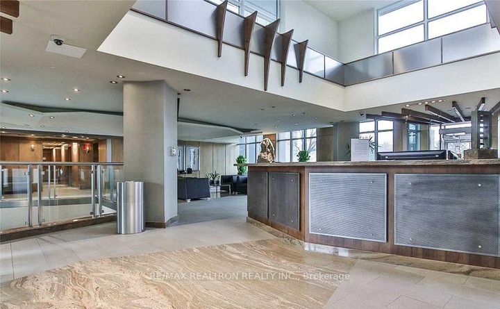 Photo 2 at 816 - 2121 Lakeshore Boulevard W, Mimico, Toronto