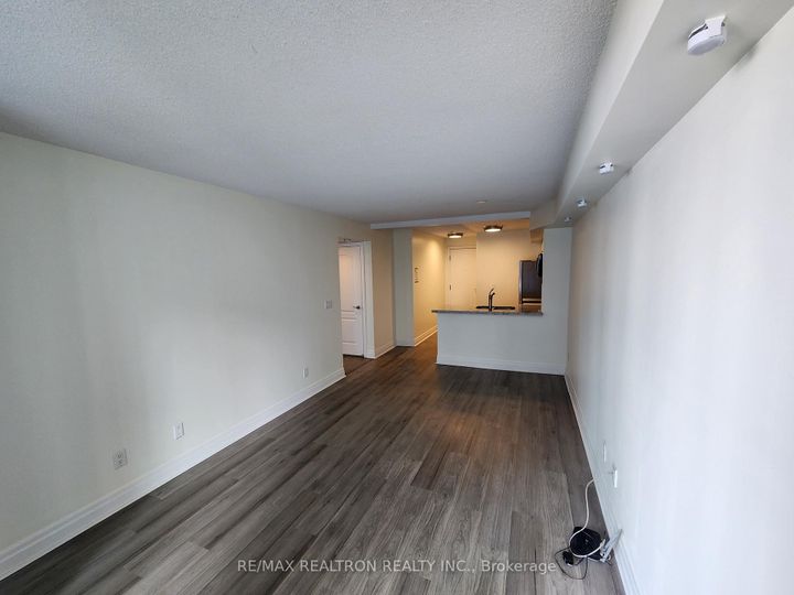 Photo 10 at 816 - 2121 Lakeshore Boulevard W, Mimico, Toronto