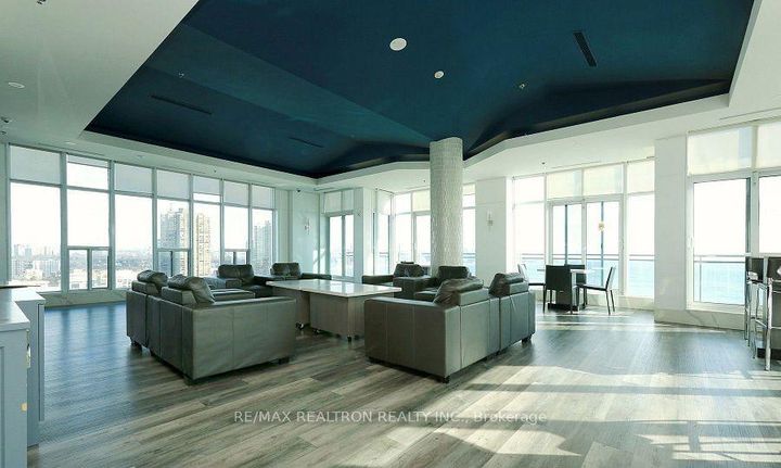 Photo 17 at 816 - 2121 Lakeshore Boulevard W, Mimico, Toronto