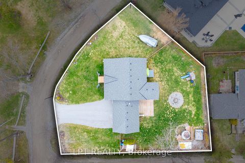 Photo 37 at 23 Dunkelman Drive, Keswick North, Georgina