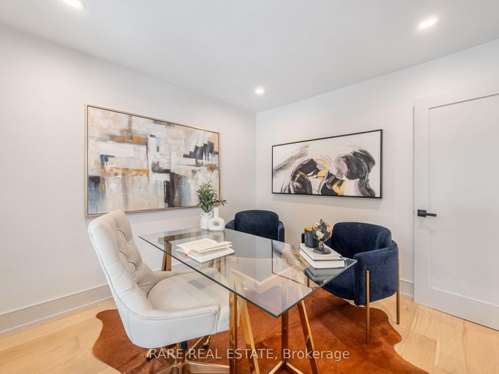 Photo 8 at 45 Thorny Brae Drive, Royal Orchard, Markham