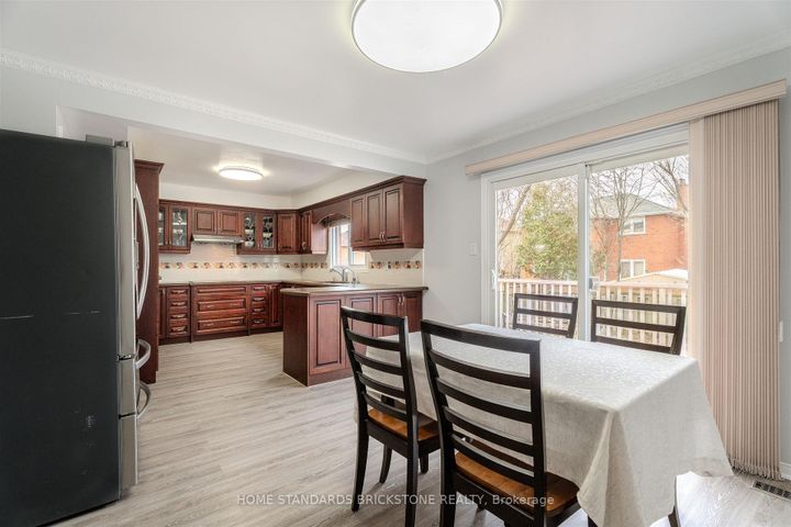 Photo 15 at 4538 Penhallow Road, East Credit, Mississauga