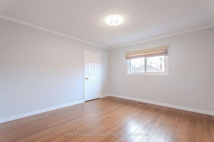 Photo 33 at 4538 Penhallow Road, East Credit, Mississauga
