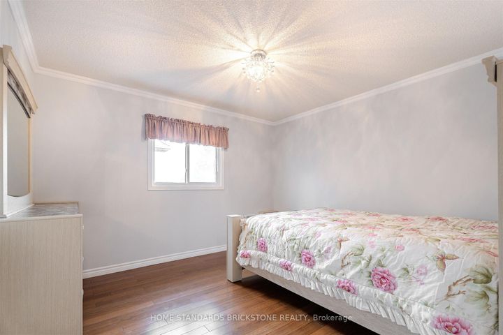 Photo 34 at 4538 Penhallow Road, East Credit, Mississauga