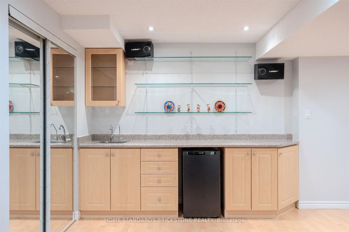 Photo 40 at 4538 Penhallow Road, East Credit, Mississauga