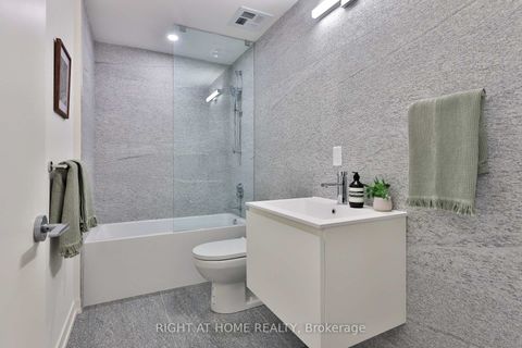 Photo 11 at 405 - 761 Queen Street E, South Riverdale, Toronto