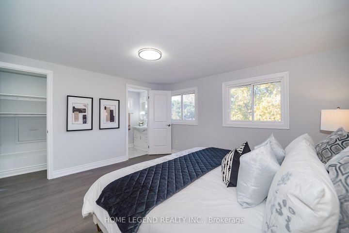 Photo 26 at 36 Pebblehill Square, Agincourt North, Toronto